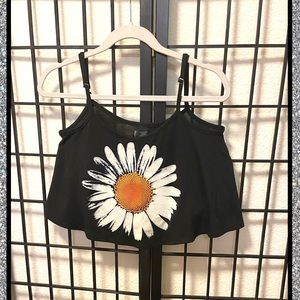 Full Tilt Loose-fitting Daisy crop top